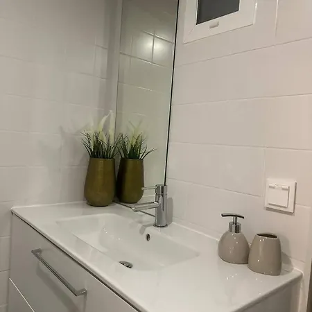 Apartment Stylish Renovated In Chiado