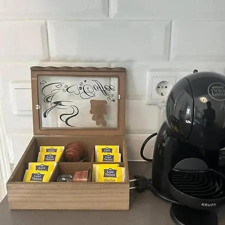 Stylish Renovated In Chiado Apartament Lizbona