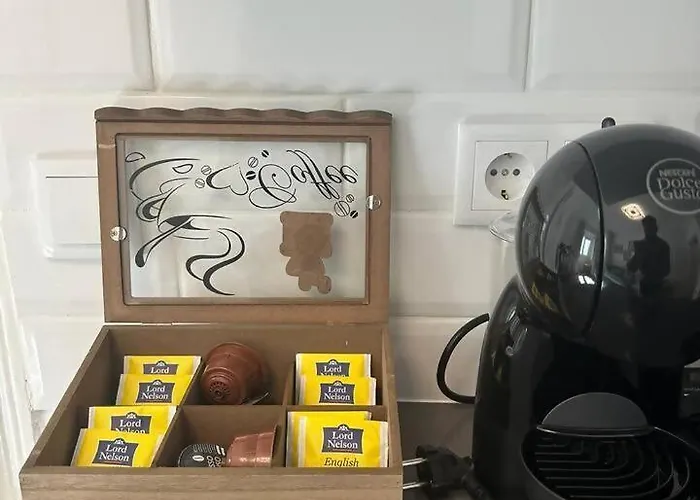 Stylish Renovated In Chiado شقة Lisboa