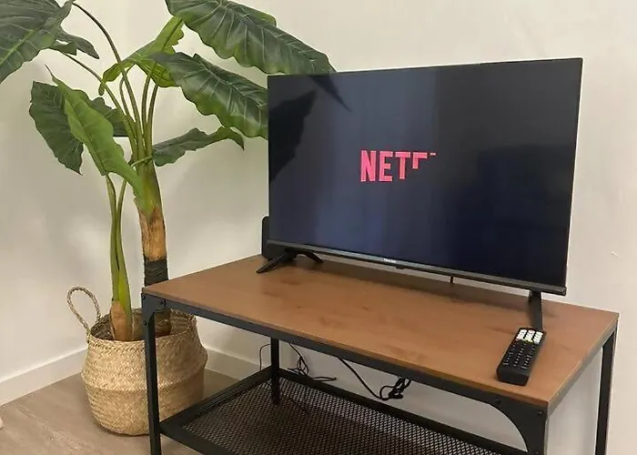 Stylish Renovated In Chiado * Lisboa